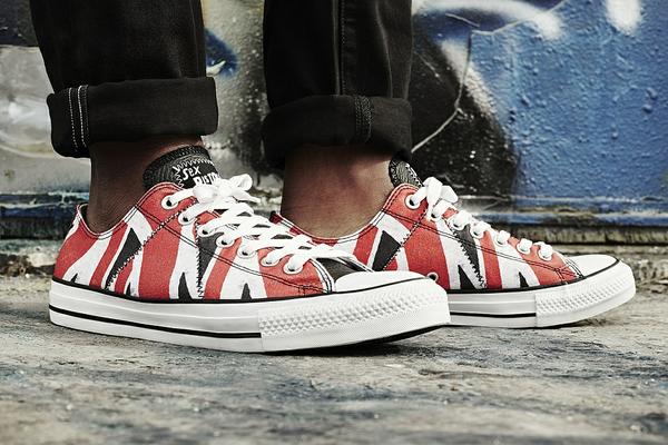 sex-pistols-converse
